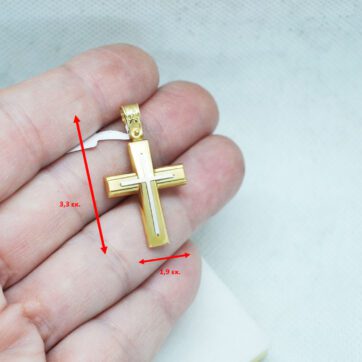 Χρυσός βαπτιστικός σταυρός με λεπτομέρεια σε λευκόχρυσο.  